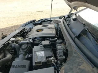 2020 Hyundai Elantra SEL z VIN 5NPD84LF3LH540578, wystawiony jako IAAI lot #43064638 z przebiegiem 175 650 mil mil oraz . Historia ofert i sprzedaży dostępna na DreamBid. Obrazek 19.