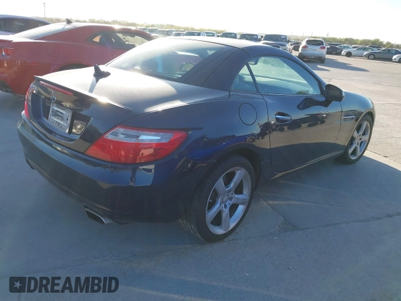 2012 Mercedes-Benz SLK 250 with VIN WDDPK4HAXCF036279, listed as a IAAI auction lot 41851520 with 124,366 mi miles and . Bid and sale history available at DreamBid. Image 4.