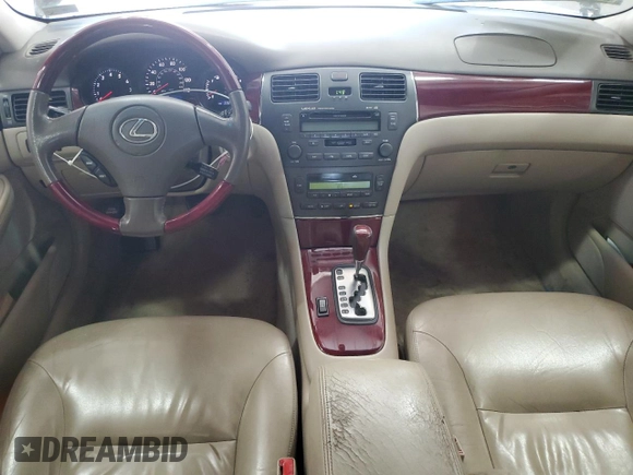 2003 Lexus ES 300 with VIN JTHBF30G030105503, listed as a Copart auction lot 53875065 with 332,920 mi miles and Salvage Title. Bid and sale history available at DreamBid. Image 8.