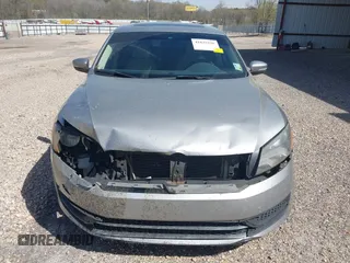 2013 Volkswagen Passat SE w/Sunroof with VIN 1VWBH7A35DC118355, listed as a IAAI auction lot 41835236 with 228,358 mi miles. Bid and sale history available at carsss.com. Image 6.