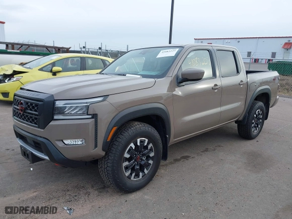 2024 Nissan Frontier PRO-4X with VIN 1N6ED1EK5RN653351, listed as a IAAI auction lot 41083223 with 4,423 mi miles. Bid and sale history available at carsss.com. Image 20.
