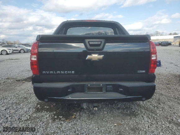 2009 Chevrolet Avalanche LTZ with VIN 3GNEC32099G122514, listed as a Copart auction lot 44325855 with 154,898 mi miles and Salvage Title. Bid and sale history available at carsss.com. Image 6.