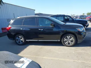2018 Nissan Pathfinder S with VIN 5N1DR2MN6JC633381, listed as a IAAI auction lot 41999410 with 106,561 mi miles and . Bid and sale history available at DreamBid. Image 13.