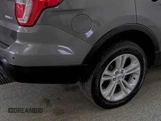 2017 Ford Police Interceptor Utility с VIN 1FM5K8AR7HGC26854, выставлен на аукционе IAAI как лот 42791619 с пробегом 105 935 миль миль и . История ставок и продаж доступна на DreamBid. Изображение 30.
