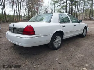 2010 Mercury Grand Marquis LS with VIN 2MEBM7FV9AX603975, listed as a IAAI auction lot 41962323 with 178,178 mi miles. Bid and sale history available at carsss.com. Image 4.