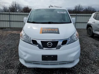 2015 Nissan NV200 SV with VIN 3N6CM0KN0FK732086, listed as a Copart auction lot 49525165 with 170,936 mi miles and Salvage Title. Bid and sale history available at carsss.com. Image 5.