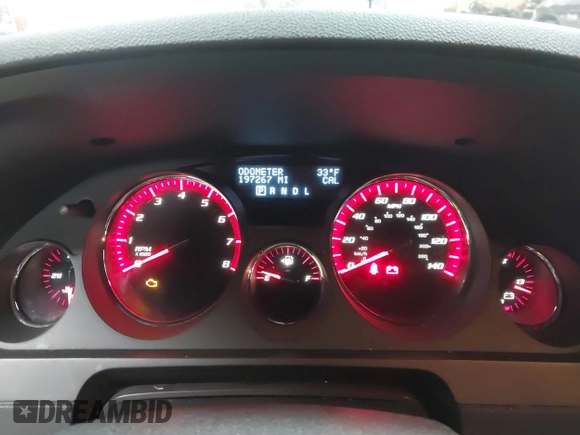 2011 GMC Acadia SLT1 with VIN 1GKKVRED3BJ411906, listed as a IAAI auction lot 41139873 with 197,267 mi miles. Bid and sale history available at carsss.com. Image 7.