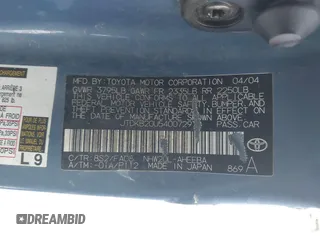 2004 Toyota Prius with VIN JTDKB20U540072979, listed as a IAAI auction lot 41249959 with 251,582 mi miles. Bid and sale history available at carsss.com. Image 9.