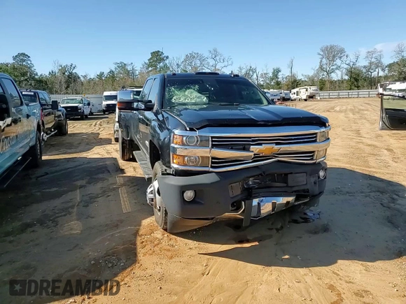 2016 Chevrolet Silverado 3500HD High Country with VIN 1GC4K1E87GF266851, listed as a Copart auction lot 88007765 with 393,263 mi miles and Salvage Title. Bid and sale history available at carsss.com. Image 13.