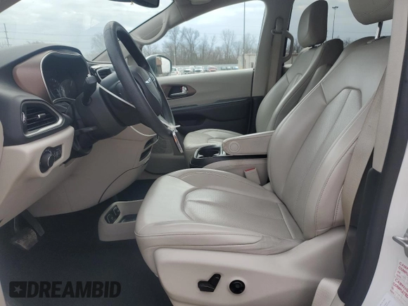 2021 Chrysler Voyager LXi with VIN 2C4RC1DG2MR552266, listed as a Copart auction lot 50742615 with 102,422 mi miles and Salvage Title. Bid and sale history available at DreamBid. Image 7.
