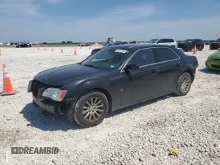 2014 Chrysler 300 with VIN 2C3CCAAG4EH100812, listed as a Copart auction lot 52641955 with 135,337 mi miles and Salvage Title. Bid and sale history available at carsss.com. Image 1.