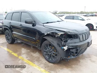 2018 Jeep Grand Cherokee Altitude with VIN 1C4RJEAG5JC216617, listed as a IAAI auction lot 41226061 with 109,166 mi miles. Bid and sale history available at carsss.com. Image 1.