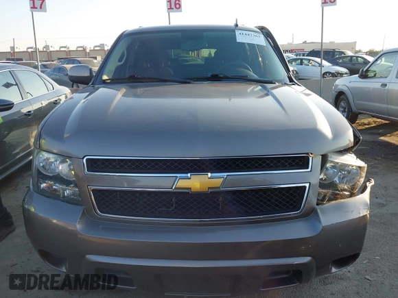 2012 Chevrolet Suburban LS with VIN 1GNSCHE0XCR143178, listed as a IAAI auction lot 41447363 with 96,197 mi miles. Bid and sale history available at carsss.com. Image 12.
