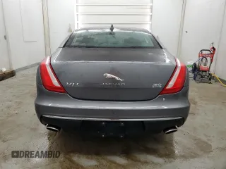 2016 Jaguar XJ Portfolio с VIN SAJWJ2GD5G8V94965, выставлен на аукционе Copart как лот 75716224 с пробегом 85 691 миль миль и Списание • Salvage title. История ставок и продаж доступна на DreamBid. Изображение 6.