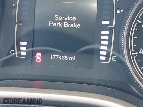 2017 Jeep Cherokee Sport with VIN 1C4PJMAB8HW648052, listed as a IAAI auction lot 41748439 with 177,435 mi miles. Bid and sale history available at carsss.com. Image 15.