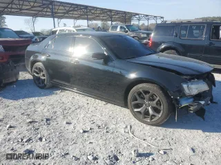 2021 Chrysler 300 with VIN 2C3CCABT5MH680095, listed as a Copart auction lot 83022484 with 37,778 mi miles and Salvage Title. Bid and sale history available at carsss.com. Image 4.