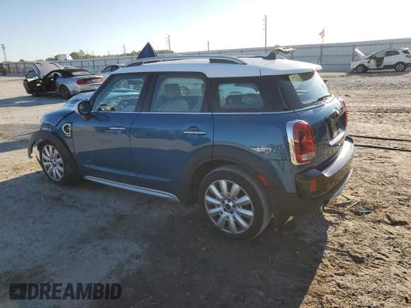 2019 MINI Countryman Cooper S with VIN WMZYT5C50K3J87689, listed as a Copart auction lot 53186975 with 32,688 mi miles and Salvage Title. Bid and sale history available at carsss.com. Image 2.