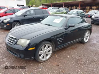 2005 Chrysler Crossfire z VIN 1C3AN59L25X032693, wystawiony jako IAAI lot #41849329 z przebiegiem 85 858 mil mil oraz . Historia ofert i sprzedaży dostępna na DreamBid. Obrazek 2.