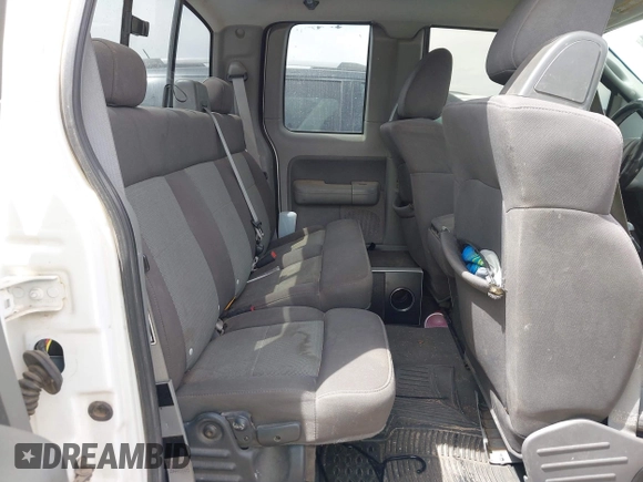 2004 Ford F-150 XL with VIN 1FTPX12554NA62883, listed as a IAAI auction lot 42310773 with 249,620 mi miles and . Bid and sale history available at DreamBid. Image 8.