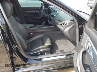 2024 Cadillac CT5 Sport z VIN 1G6DP5RK8R0102340, wystawiony jako IAAI lot #41943414 z przebiegiem 13 488 mil mil oraz . Historia ofert i sprzedaży dostępna na DreamBid. Obrazek 5.