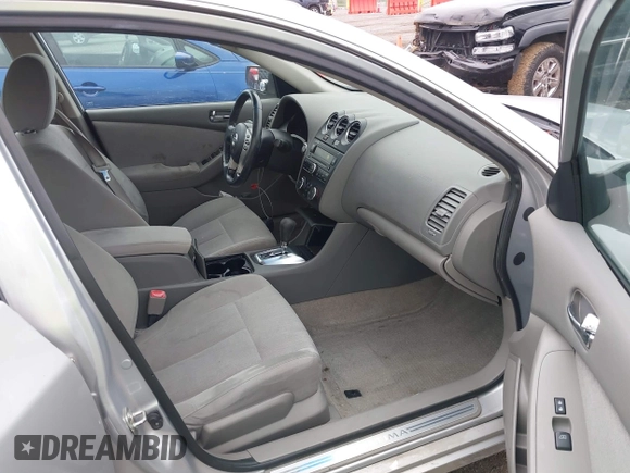 2012 Nissan Altima S z VIN 1N4AL2AP6CC193122, wystawiony jako IAAI lot #42311063 z przebiegiem 183 570 mil mil oraz . Historia ofert i sprzedaży dostępna na DreamBid. Obrazek 5.
