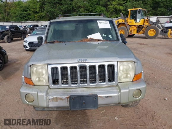 2006 Jeep Commander Limited with VIN 1J8HG58N16C189558, listed as a IAAI auction lot 42710415 with 174,404 mi miles and . Bid and sale history available at DreamBid. Image 6.