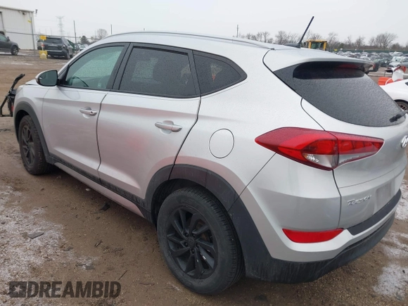2017 Hyundai Tucson SE with VIN KM8J3CA45HU331252, listed as a IAAI auction lot 41744426 with 76,845 mi miles. Bid and sale history available at carsss.com. Image 3.