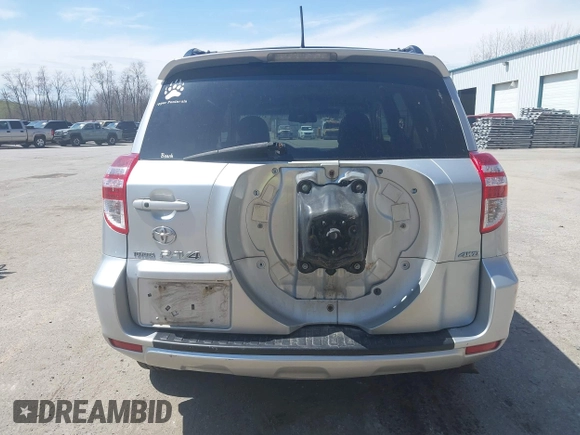 2010 Toyota RAV4 Ltd with VIN 2T3DF4DV5AW070569, listed as a IAAI auction lot 42105082 with 207,432 mi miles. Bid and sale history available at carsss.com. Image 16.
