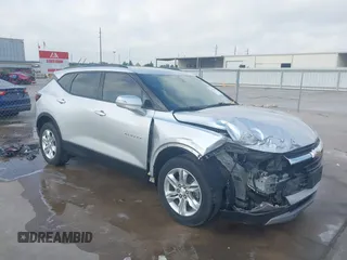 2019 Chevrolet Blazer z VIN 3GNKBBRA5KS657132, wystawiony jako IAAI lot #42029213 z przebiegiem 142 637 mil mil oraz . Historia ofert i sprzedaży dostępna na DreamBid. Obrazek 1.