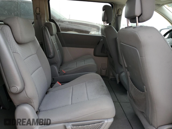 2010 Dodge Grand Caravan SXT z VIN 2D4RN5D12AR354539, wystawiony jako Copart lot #53935695 z przebiegiem 157 100 mil mil oraz Czysty tytuł • Clean title. Historia ofert i sprzedaży dostępna na DreamBid. Obrazek 11.