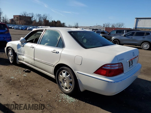 2004 Acura RL w/Navigation System with VIN JH4KA96684C004211, listed as a Copart auction lot 82308804 with 157,256 mi miles and Salvage Title. Bid and sale history available at carsss.com. Image 2.