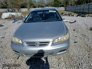 2001 Honda Accord Cpe EX with VIN 1HGCG32531A024065, listed as a Copart auction lot 41493535 with 233,650 mi miles and Salvage Title. Bid and sale history available at carsss.com. Image 11.
