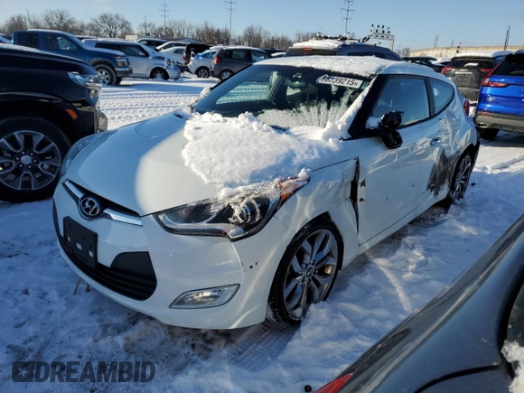2014 Hyundai Veloster with VIN KMHTC6AD7EU213774, listed as a Copart auction lot 88239215 with 135,631 mi miles and Salvage Title. Bid and sale history available at carsss.com. Image 1.