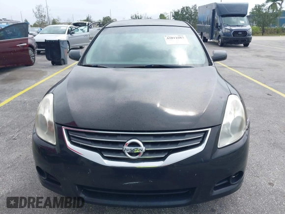 2012 Nissan Altima 2.5 SL with VIN 1N4AL2AP1CN488939, listed as a IAAI auction lot 42011687 with 146,962 mi miles. Bid and sale history available at carsss.com. Image 6.