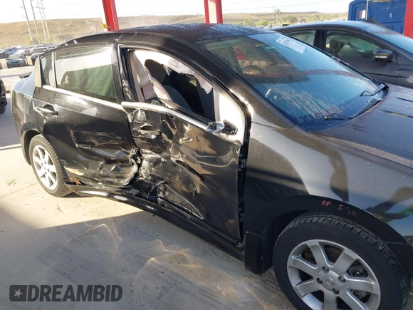 2011 Nissan Sentra 2.0 with VIN 3N1AB6AP8BL621170, listed as a IAAI auction lot 41227404 with 169,540 mi miles and . Bid and sale history available at DreamBid. Image 6.