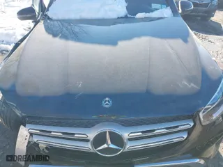 2020 Mercedes-Benz GLC with VIN WDC0G8EB2LF712784, listed as a IAAI auction lot 41491585 with 51,021 mi miles. Bid and sale history available at carsss.com. Image 10.