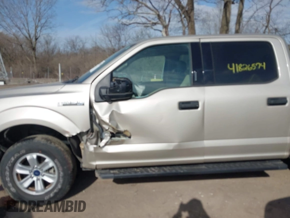 2017 Ford F-150 XL with VIN 1FTEW1EP7HKC27833, listed as a IAAI auction lot 41826574 with 38,116 mi miles. Bid and sale history available at carsss.com. Image 14.