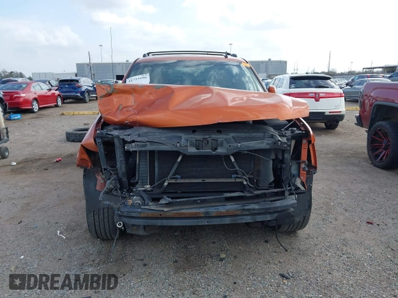 2008 Chevrolet Avalanche LTZ z VIN 3GNEC12J48G216702, wystawiony jako IAAI lot #41753596 z przebiegiem 299 925 mil mil oraz . Historia ofert i sprzedaży dostępna na DreamBid. Obrazek 13.