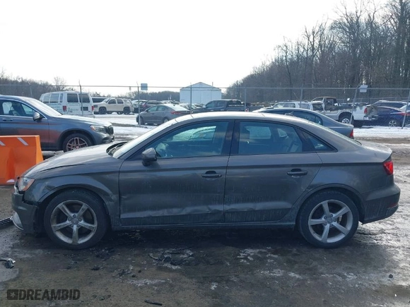 2015 Audi A3 1.8T Premium with VIN WAUACGFF1F1011816, listed as a IAAI auction lot 41416552 with 116,736 mi miles. Bid and sale history available at carsss.com. Image 14.