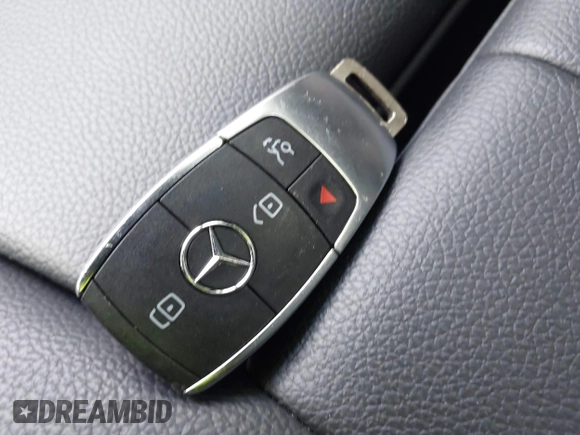 2022 Mercedes-Benz A 220 with VIN W1K3G4EB5NJ341170, listed as a IAAI auction lot 41598290 with 33,325 mi miles and . Bid and sale history available at DreamBid. Image 11.