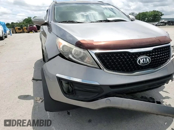 2015 Kia Sportage EX z VIN KNDPC3AC9F7789488, wystawiony jako Copart lot #58992145 z przebiegiem 162 326 mil mil oraz Szkoda całkowita • Salvage title. Historia ofert i sprzedaży dostępna na DreamBid. Obrazek 14.