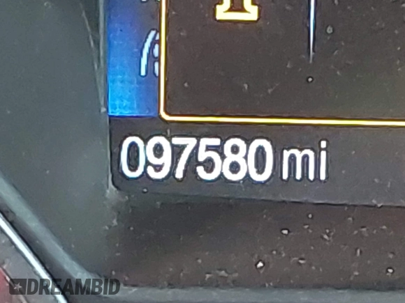 2017 Ford Escape SE z VIN 1FMCU9G93HUC97081, wystawiony jako IAAI lot #42327866 z przebiegiem 97 580 mil mil oraz . Historia ofert i sprzedaży dostępna na DreamBid. Obrazek 15.