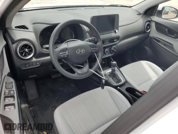 2023 Hyundai Kona SEL with VIN KM8K62AB0PU979875, listed as a Copart auction lot 54411375 with 8,040 mi miles and Salvage Title. Bid and sale history available at DreamBid. Image 8.