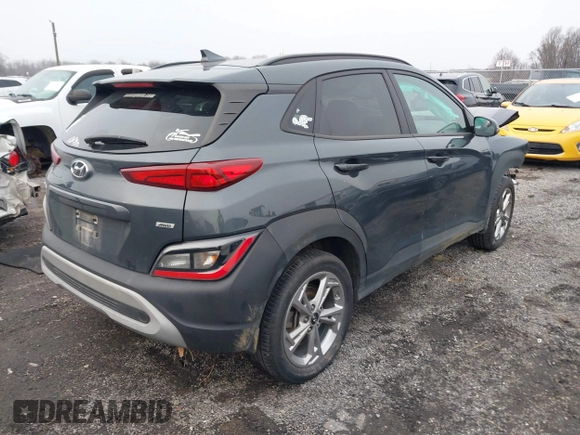 2022 Hyundai Kona SEL with VIN KM8K3CAB1NU862415, listed as a IAAI auction lot 41164542 with 100,301 mi miles. Bid and sale history available at carsss.com. Image 4.