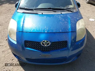 2007 Toyota Yaris z VIN JTDJT923575094820, wystawiony jako IAAI lot #42297736 z przebiegiem 201 052 mil mil oraz . Historia ofert i sprzedaży dostępna na DreamBid. Obrazek 13.