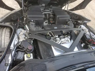 2020 Aston Martin DB11 z VIN SCFRMFCW6LGM09132, wystawiony jako Copart lot #85471884 z przebiegiem Nie podano mil oraz Nie do naprawy. Historia ofert i sprzedaży dostępna na DreamBid. Obrazek 11.