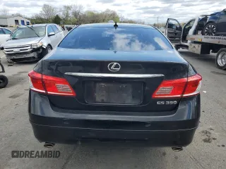 2011 Lexus ES 330 z VIN JTHBK1EG3B2448852, wystawiony jako Copart lot #52402785 z przebiegiem 71 631 mil mil oraz Szkoda całkowita • Salvage title. Historia ofert i sprzedaży dostępna na DreamBid. Obrazek 6.