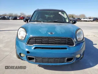 2012 MINI Countryman S with VIN WMWZC3C5XCWM27675, listed as a Copart auction lot 49676205 with 111,499 mi miles and Salvage title. Bid and sale history available at DreamBid. Image 5.