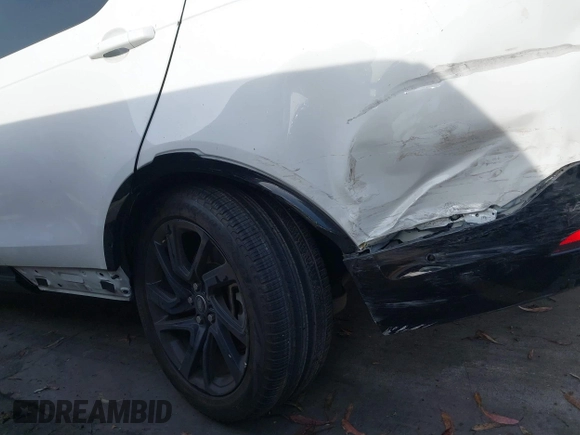 2023 Land Rover Discovery z VIN SALRT2EXXP2471340, wystawiony jako IAAI lot #41920509 z przebiegiem 34 385 mil mil oraz . Historia ofert i sprzedaży dostępna na DreamBid. Obrazek 6.
