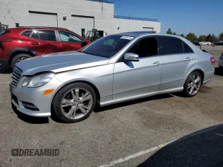 2013 Mercedes-Benz E 350 Luxury с VIN WDDHF5KB8DA705289, выставлен на аукционе Copart как лот 63709775 с пробегом 120 405 миль миль и Списание • Salvage title. История ставок и продаж доступна на DreamBid. Изображение 1.